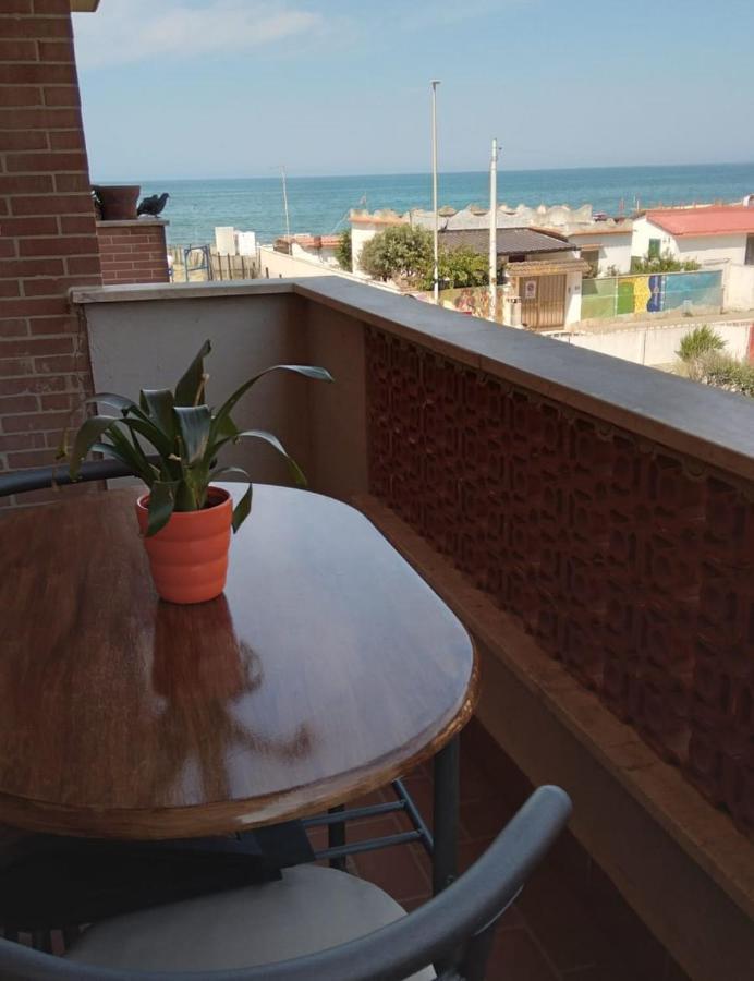 Tula 4 - Appartamento Vista Mare Passoscuro Extérieur photo