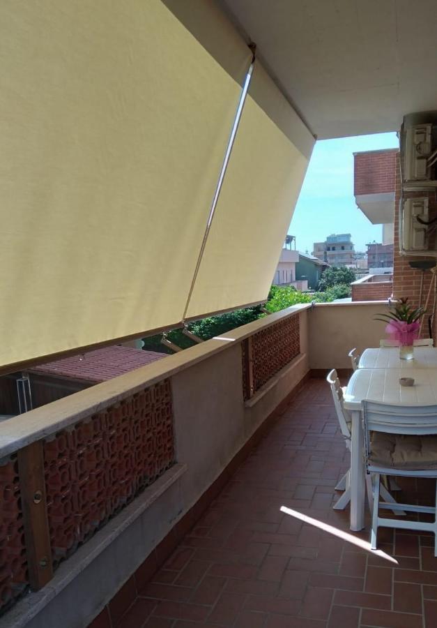 Tula 4 - Appartamento Vista Mare Passoscuro Extérieur photo